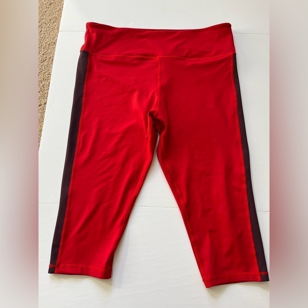 Zyia Active Red Stripe Athletic Capri Leggings Size 20